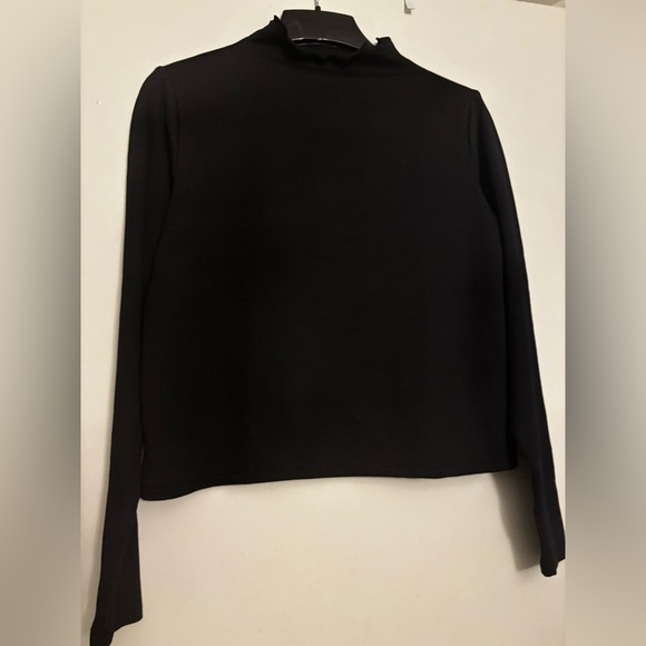 black turtle neck NWT - Picture 1 of 3